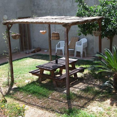 Il Filo Di Paglia Bed & Breakfast Comiso Exterior foto